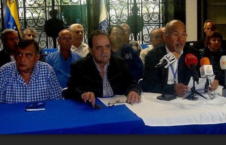 Política económica del gobierno es germen de males que aquejan al país