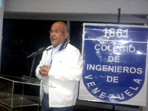 Para la obtención del carnet del agremiado vía on line se requiere solvencia con el CIV dijo el Ing. Enzo Betancourt